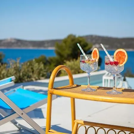 Nensi Villa Grebaštica