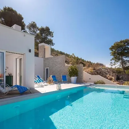Villa Nensi *